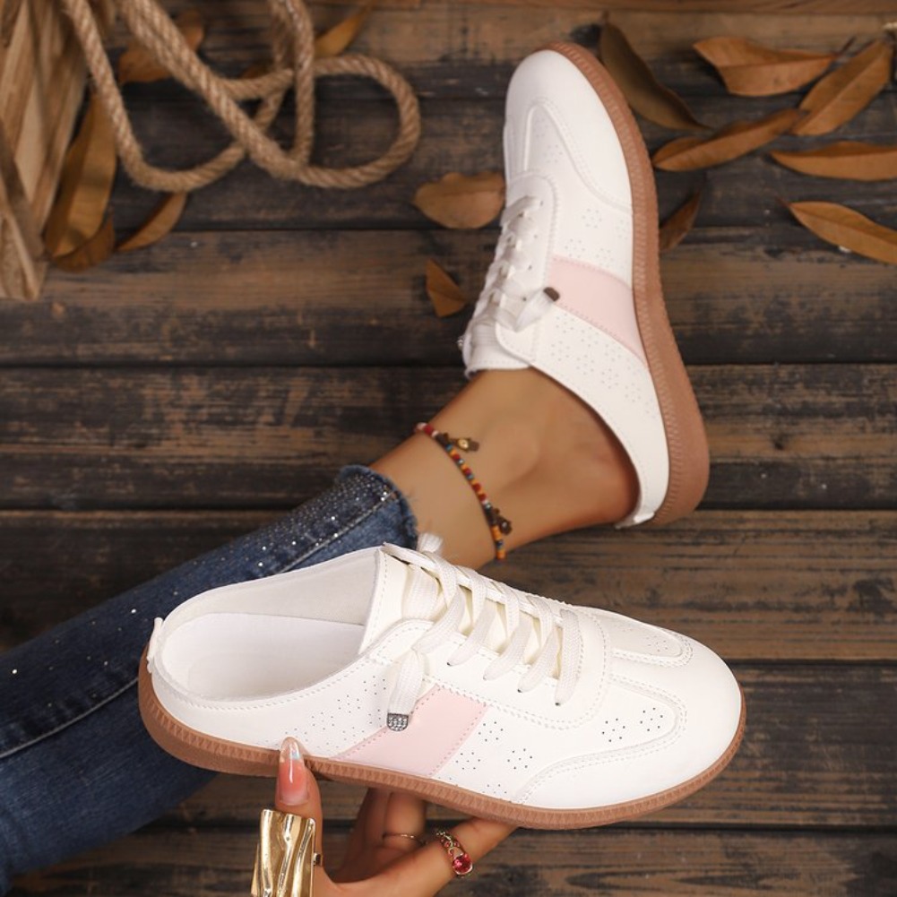 Nuove Ciabatte Sportive da Don - Guipure Lace Panel recensione e prezzo